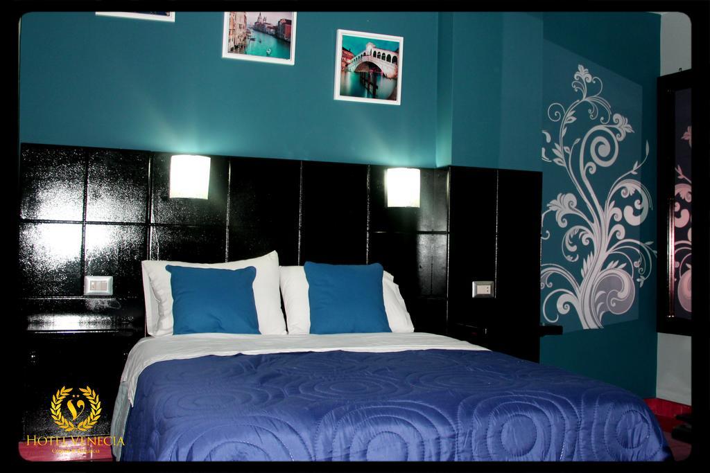 Huánuco Hotel Venecia חדר תמונה